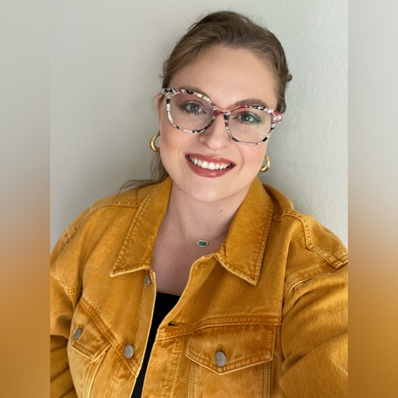 Meet your Posher, Monika - Picture 10 of 11